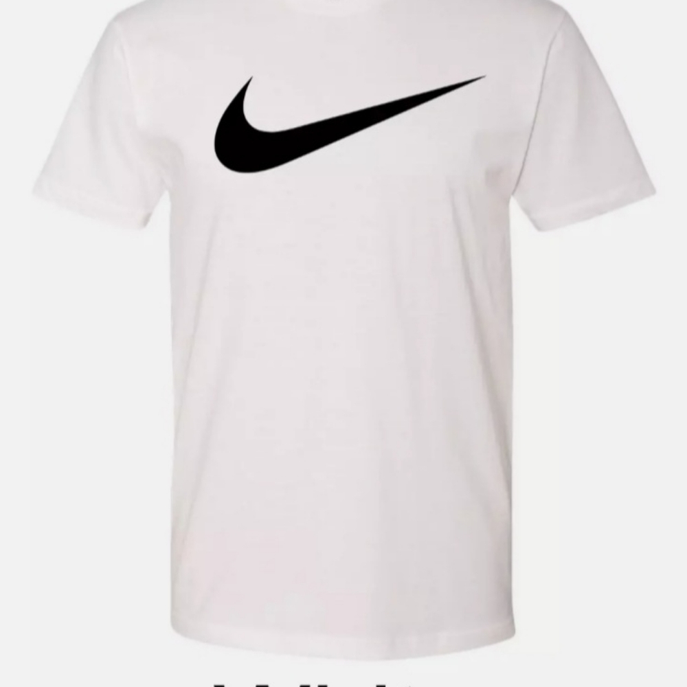 Black and white nike tshirts( 2 pack)